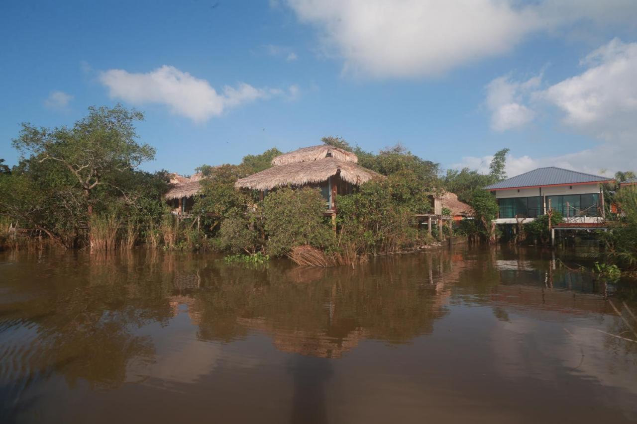 Wetlandcamp บ้านชายเล Phatthalung Ngoại thất bức ảnh
